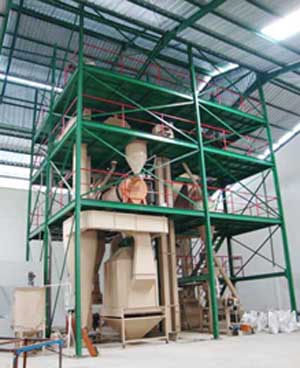 Small-Mobile-Wood-Pellet-Line-2.jpg
